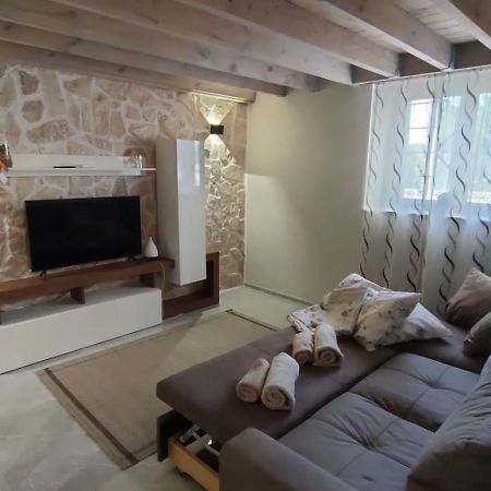 Louis Home Syracuse Eksteriør bilde